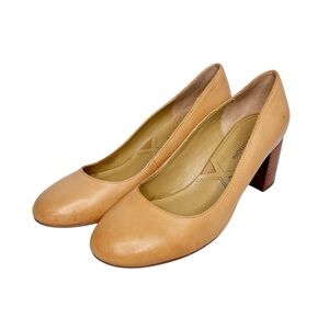 ADRIENNE VITTADINI STACK BLOCK BEIGE LEATHER HEELS SZ 8.5